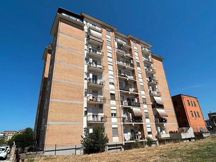 Appartamento trilocale in vendita in Via Tevere, Latina