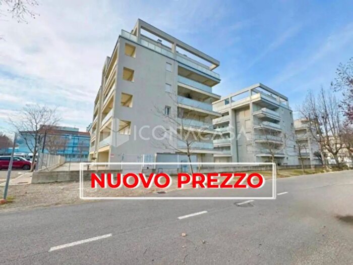 Appartamento quadrilocale in vendita in Via Roma d, Cesenatico