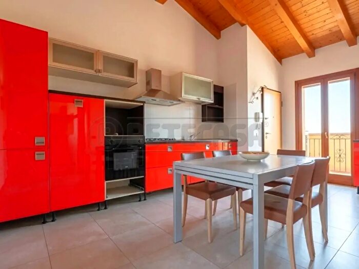 Appartamento in vendita in Via Gorgona, Vicenza