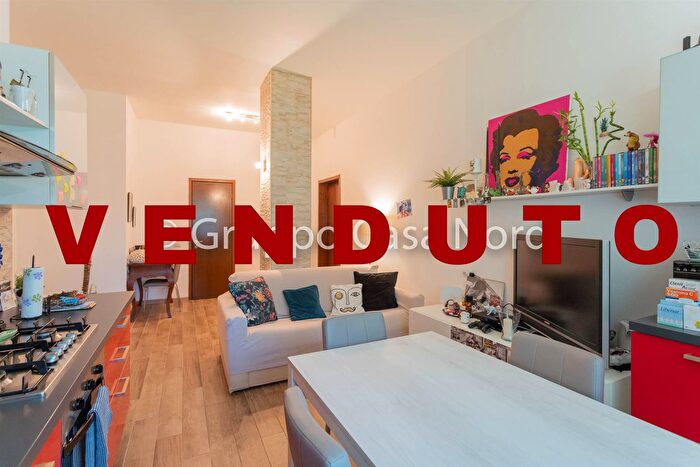 Appartamento trilocale in vendita in Cassina De Pecchi