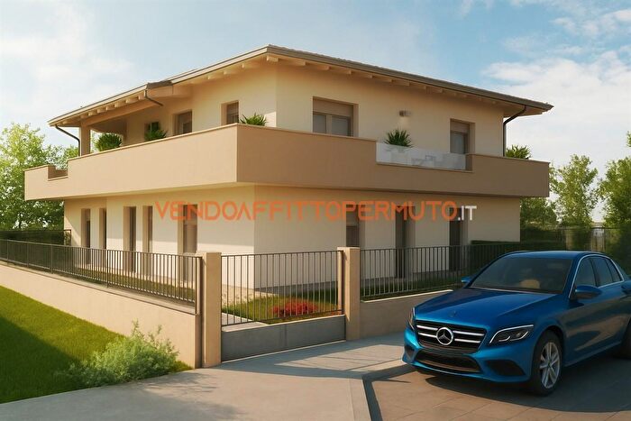 Casa quadrilocale in vendita in Via a Vespucci, Cologno Al Serio