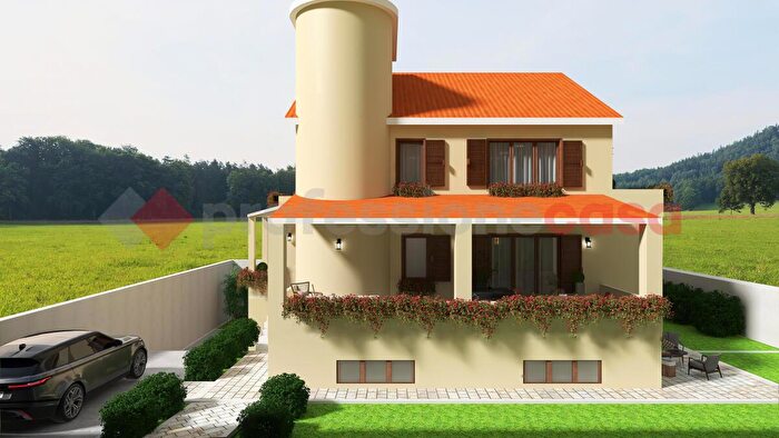 Casa in vendita in Via San Giovanni Snc, Reggio Calabria