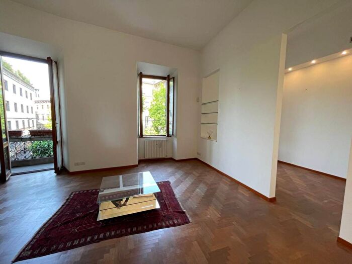 Appartamento con 5 locali in affitto in Via Amedei, Missori, Milano