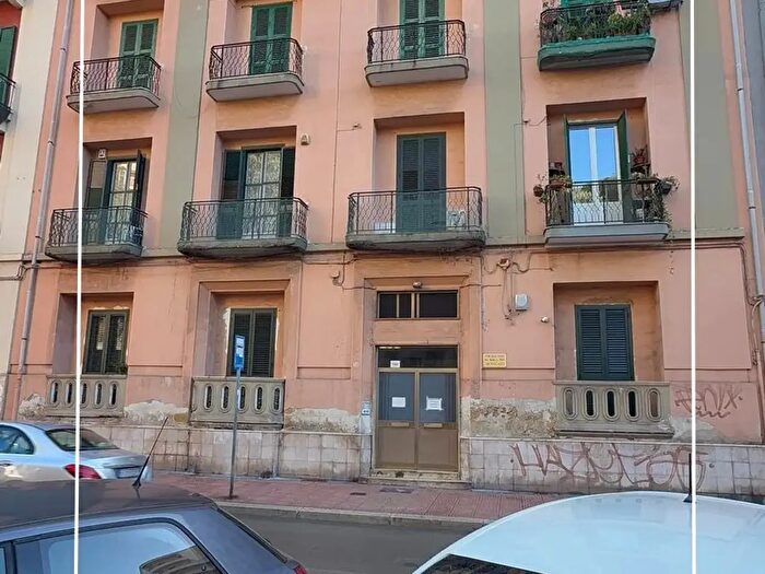 Appartamento quadrilocale in vendita in Via Minniti, Taranto