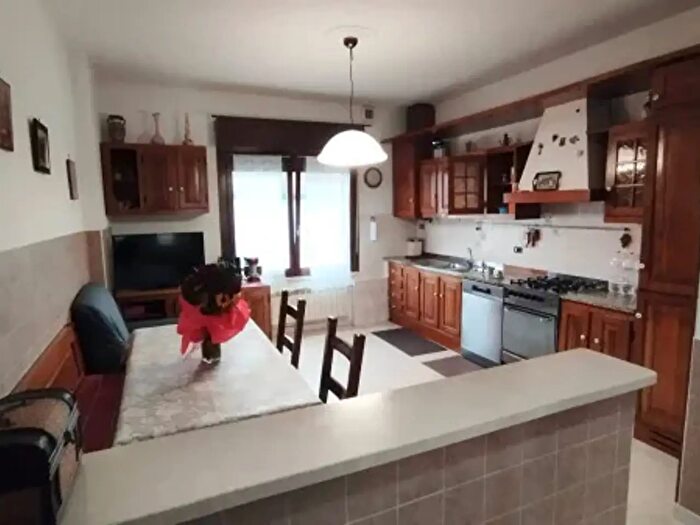 Appartamento con 5 locali in vendita in Via Don Giovanni Minzoni, Borgo Mantovano