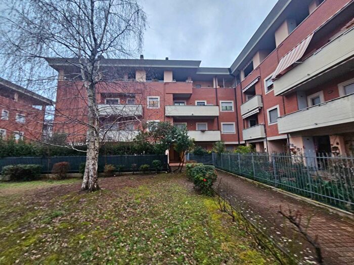 Appartamento trilocale in affitto in Via Luigi Cipriani, Rieti