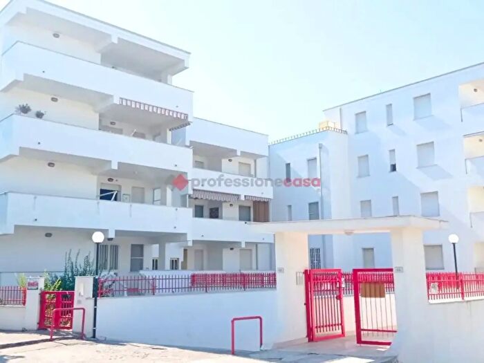 Appartamento trilocale in vendita in Viale del Sole, Lesina