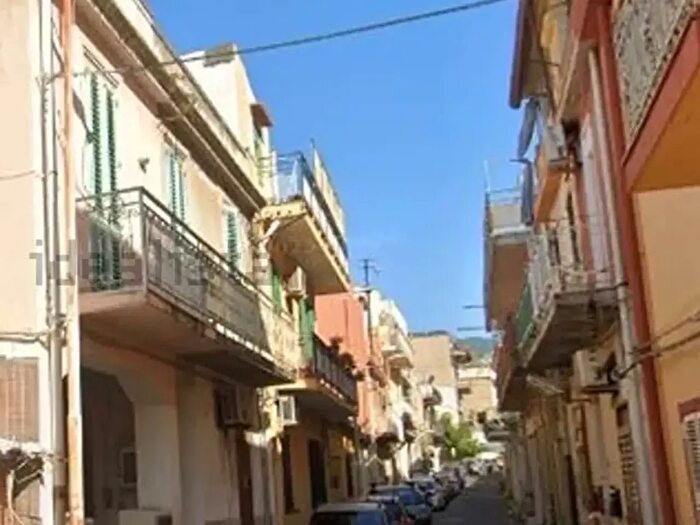 Appartamento monolocale in vendita in Via Candore, Messina