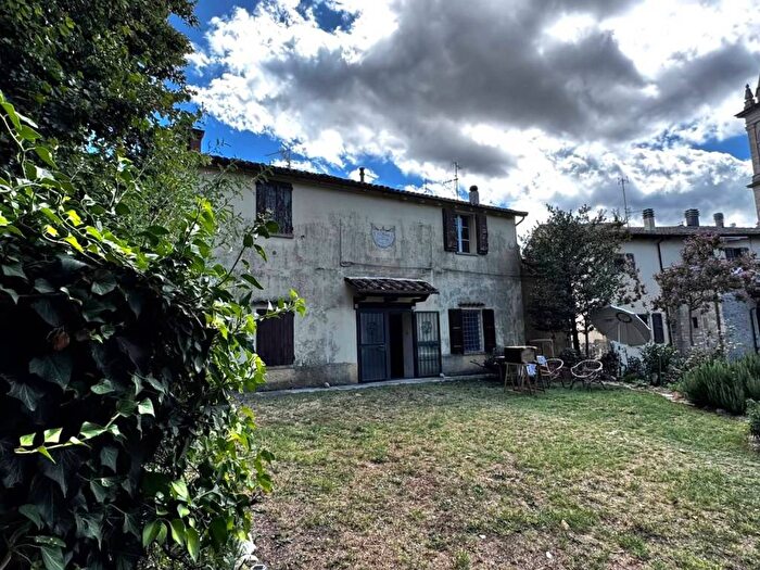 Casa quadrilocale in affitto in Via Scanello, Loiano