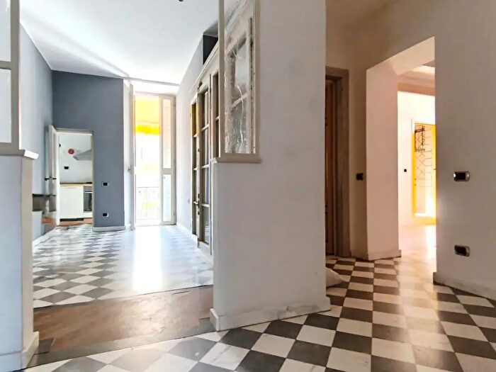 Appartamento con 5 locali in vendita in Carrara