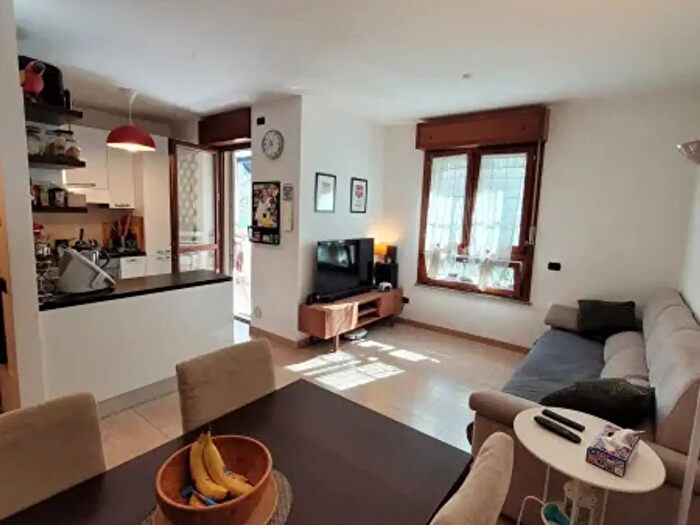 Appartamento trilocale in vendita in Via Jan Palach, Milano