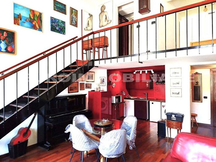 Appartamento monolocale in affitto in Via dellOrso, Scala Manzoni, Milano