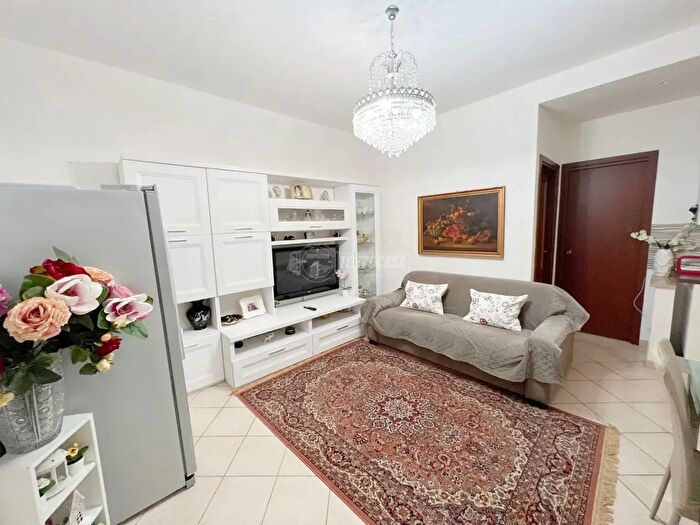 Appartamento bilocale in vendita in Via Taranto, Ladispoli