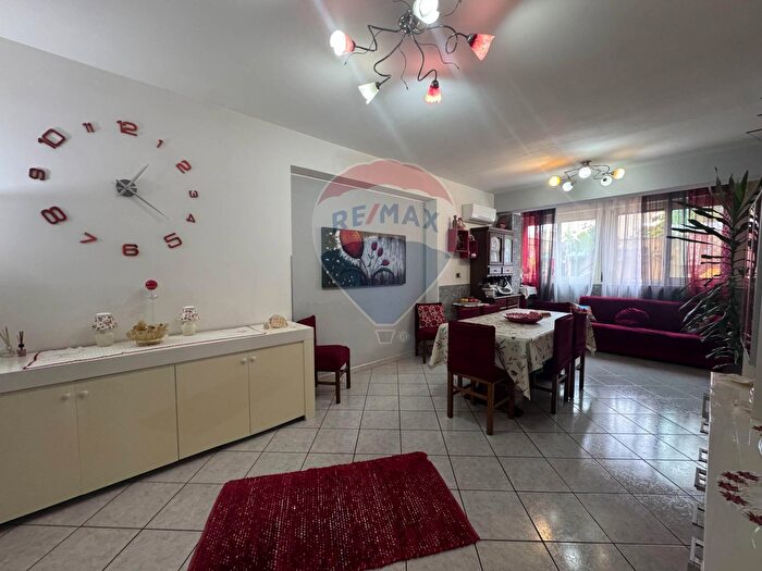 Appartamento quadrilocale in vendita in Salita Mezzagno, Palermo