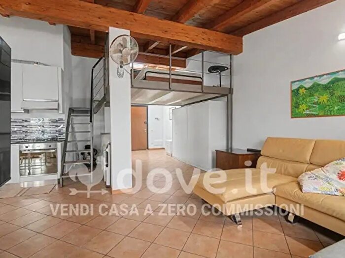 Appartamento bilocale in vendita in Piazza della Rinascente, Pandino