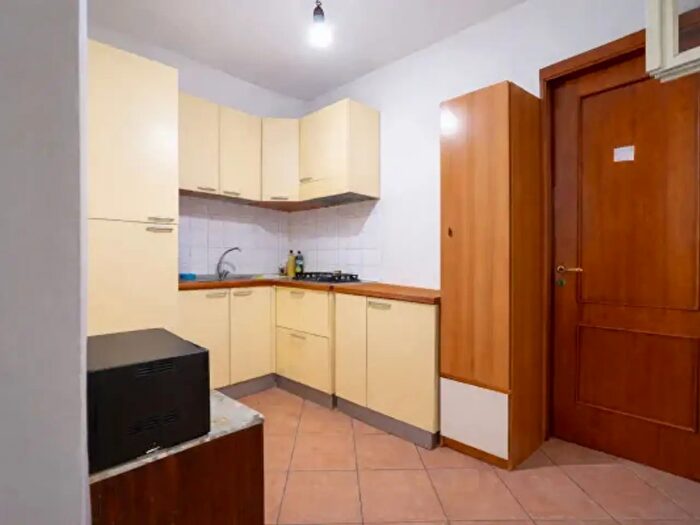 Appartamento trilocale in vendita in Via Doberdò, Parma