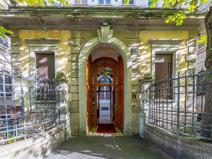 Appartamento bilocale in affitto in Via Mario Giuriati, Plebisciti Susa, Milano