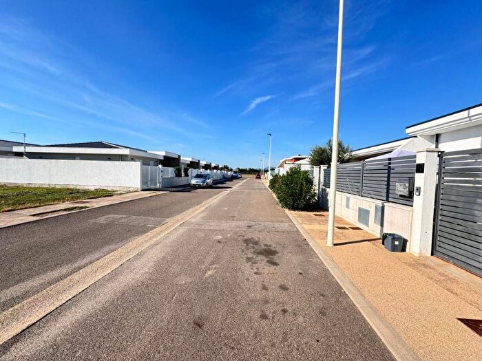 Casa trilocale in affitto in Via Michelangelo Pira, Villaspeciosa