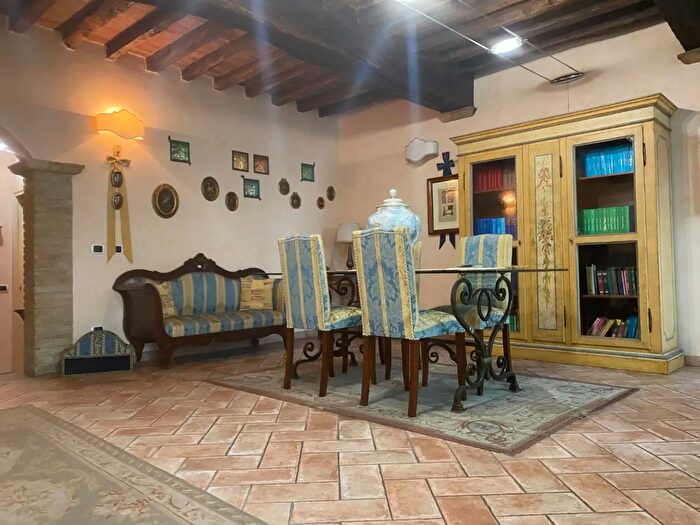 Appartamento trilocale in vendita in Vio Pallavicino, Alseno