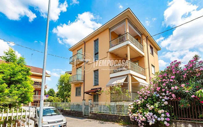 Appartamento trilocale in vendita in Via Cuneo a, San Mauro Torinese