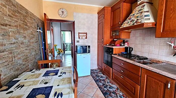 Appartamento quadrilocale in vendita in Via Eugenio Curiel San Martino in Rio Re San Martino in Rio, San Martino In Rio