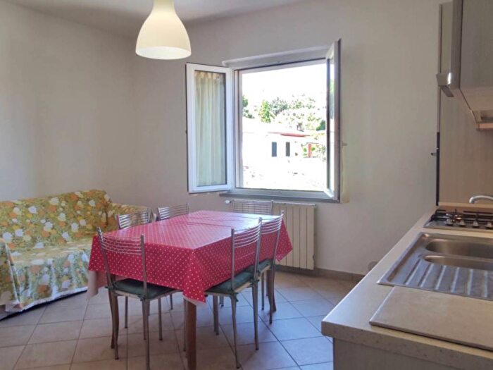 Appartamento trilocale in affitto in Centro, San Vincenzo