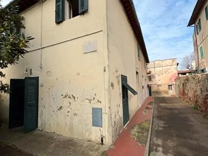 Casa quadrilocale in vendita in Casciana Terme Lari