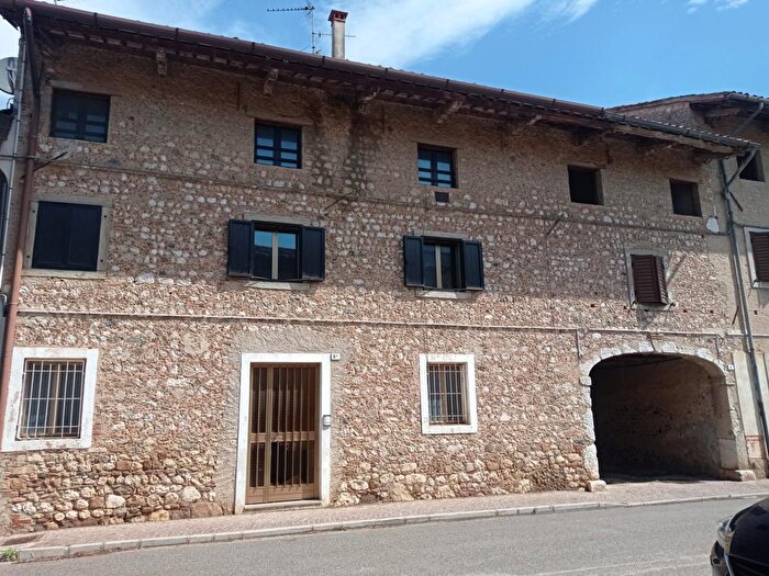 Casa trilocale in vendita in Via Domenico Failutti a, Pozzuolo Del Friuli