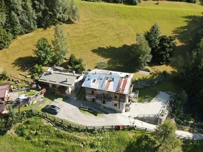 Appartamento con 5 locali in vendita in Via Feleit, Bormio