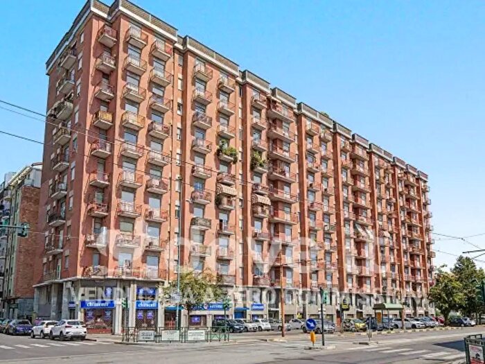 Appartamento trilocale in vendita in Via Giovanni Pacini, Torino