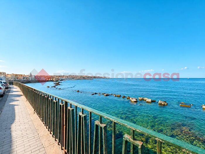 Appartamento monolocale in vendita in Largo dei Pescatori, Siracusa