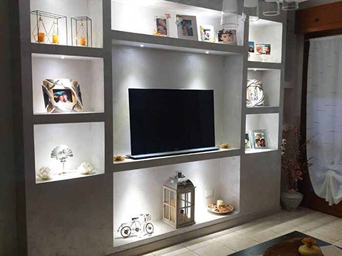 Appartamento bilocale in affitto in Via Gioacchino Rossini, Centro, Turate