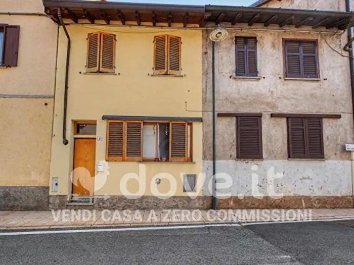 Casa trilocale in vendita in Via San Paolo, Beregazzo Con Figliaro