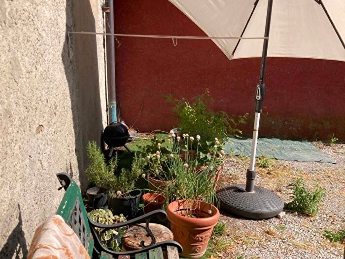 Appartamento bilocale in affitto in Via P Tettamanti, Colverde