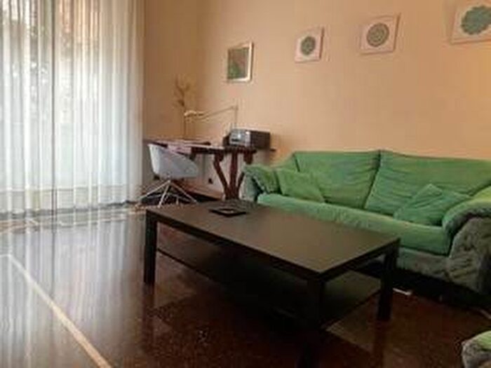 Appartamento trilocale in affitto in Piazza Giuseppe Rensi, Albaro, Genova