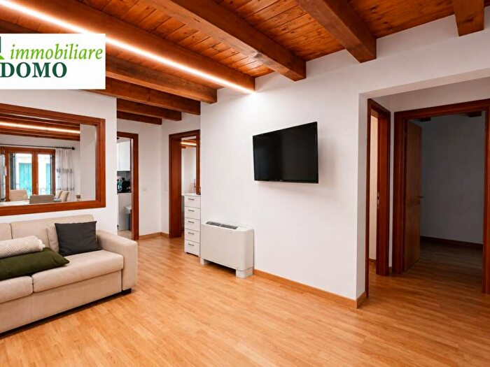 Appartamento trilocale in affitto in schio, Centro, Schio