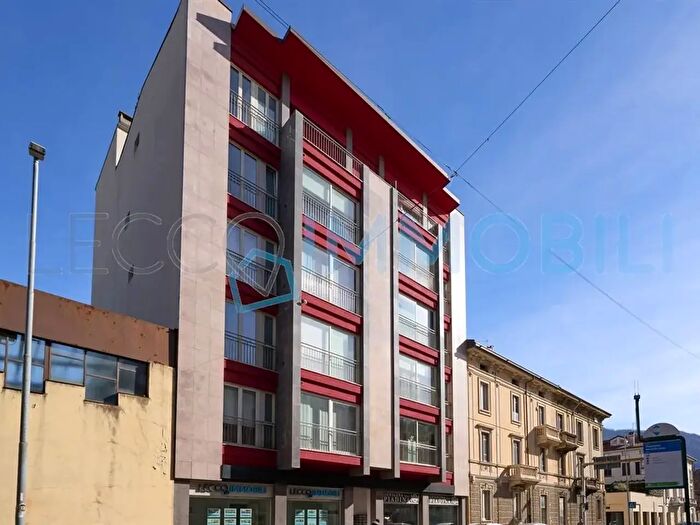 Appartamento trilocale in vendita in Corso Martiri della Liberazione, Lecco