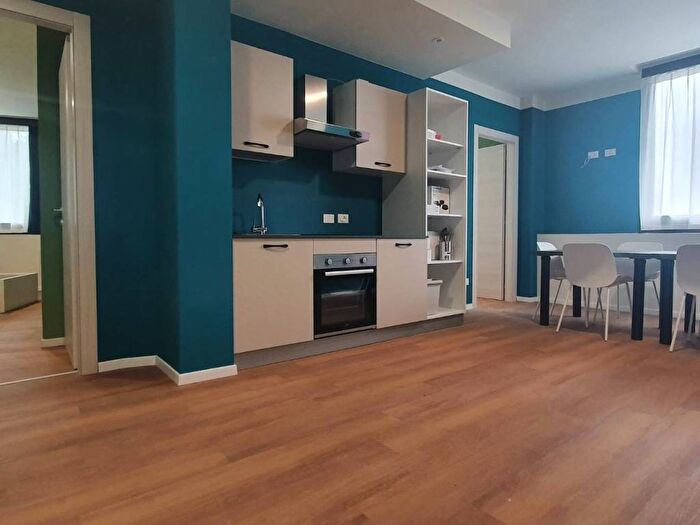 Appartamento quadrilocale in affitto in Piazza Alcide De Gasperi, Stazione, Padova