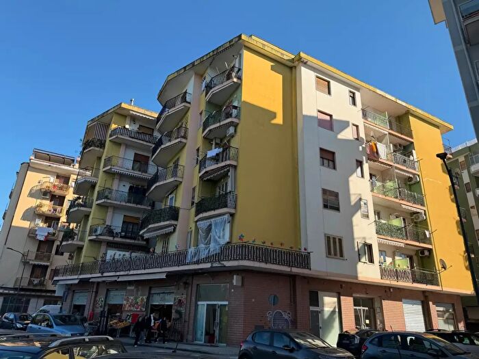Appartamento trilocale in vendita in Via Domodossola, Battipaglia