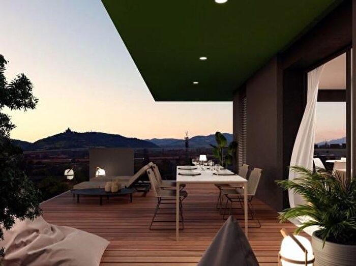 Appartamento trilocale in vendita in Via Achille Grandi, Albinea