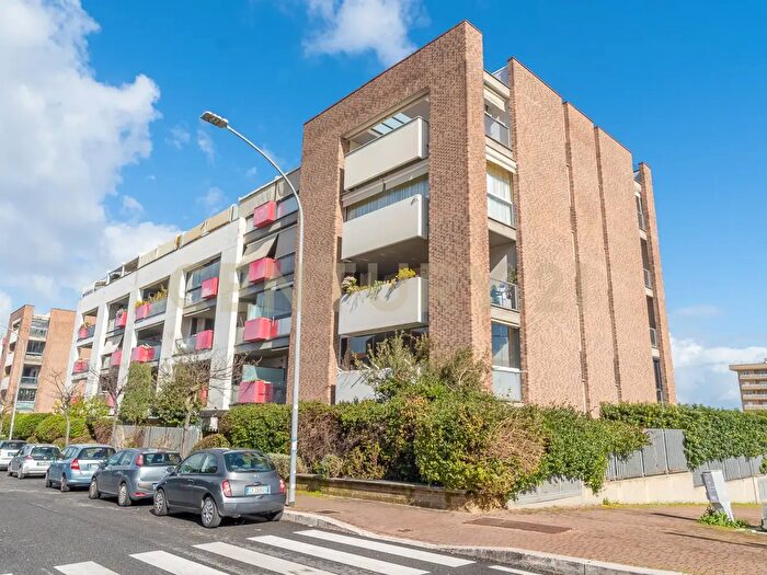 Appartamento in vendita in Via Stefano Madia, Roma