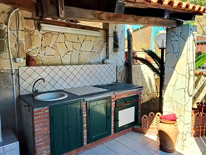 Appartamento trilocale in affitto in Contrada Frandanese, Augusta