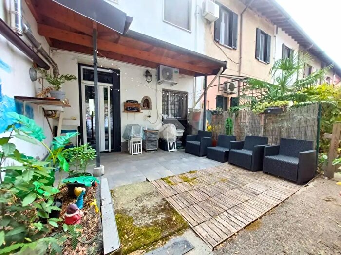 Casa bilocale in vendita in Via Papa Giovanni XXIII, Arluno