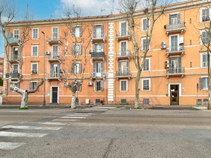 Appartamento bilocale in vendita in Viale Guido Baccelli, Civitavecchia