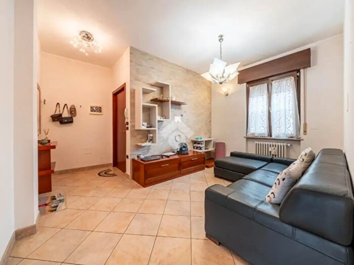 Appartamento trilocale in vendita in Viale del Commercio, Verona