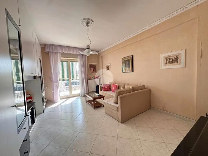 Appartamento quadrilocale in vendita in Via Sconditi, Marano Di Napoli