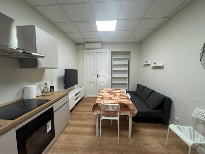 Appartamento bilocale in affitto in Via Villarbasse, Cenisia, Torino