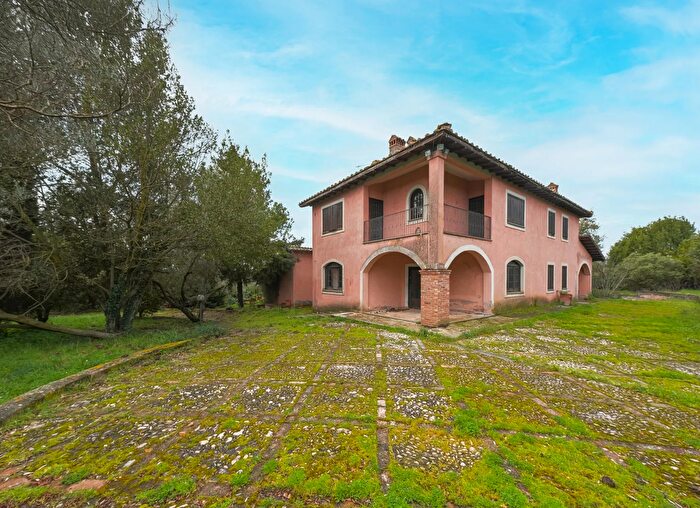 Casa con 12 locali in vendita in Via delle Boccette, Campagnano Di Roma