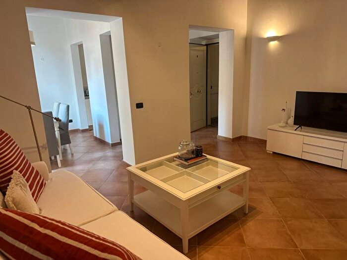 Appartamento trilocale in affitto in Via di Parione, Piazza Navona, Roma