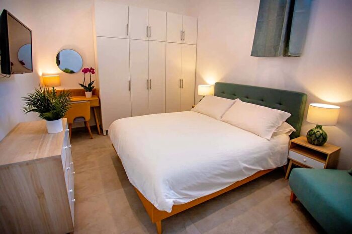 Appartamento monolocale in affitto in Via San Cosmo Fuori Porta Nolana, Napoli